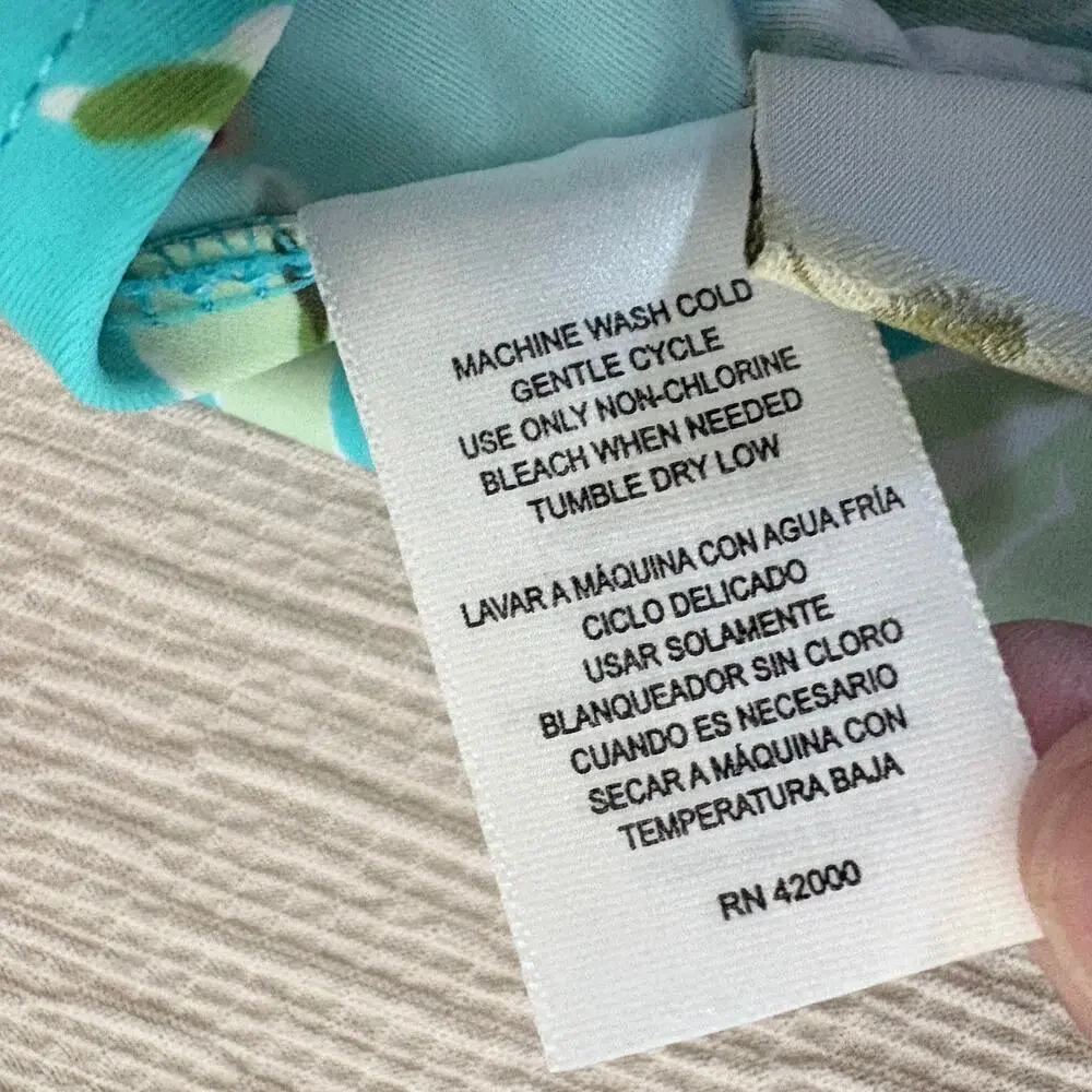 Islander one piece swimsuit size 18 floral hibiscus tropical rushed beach pool